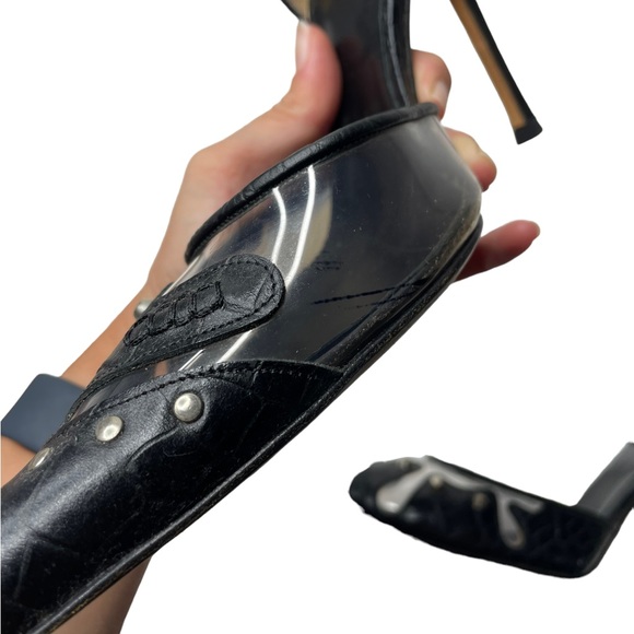 Versace | 90’s Vintage PVC & Croc Embossed Leather Studded Pumps 38.5 - Picture 8 of 9